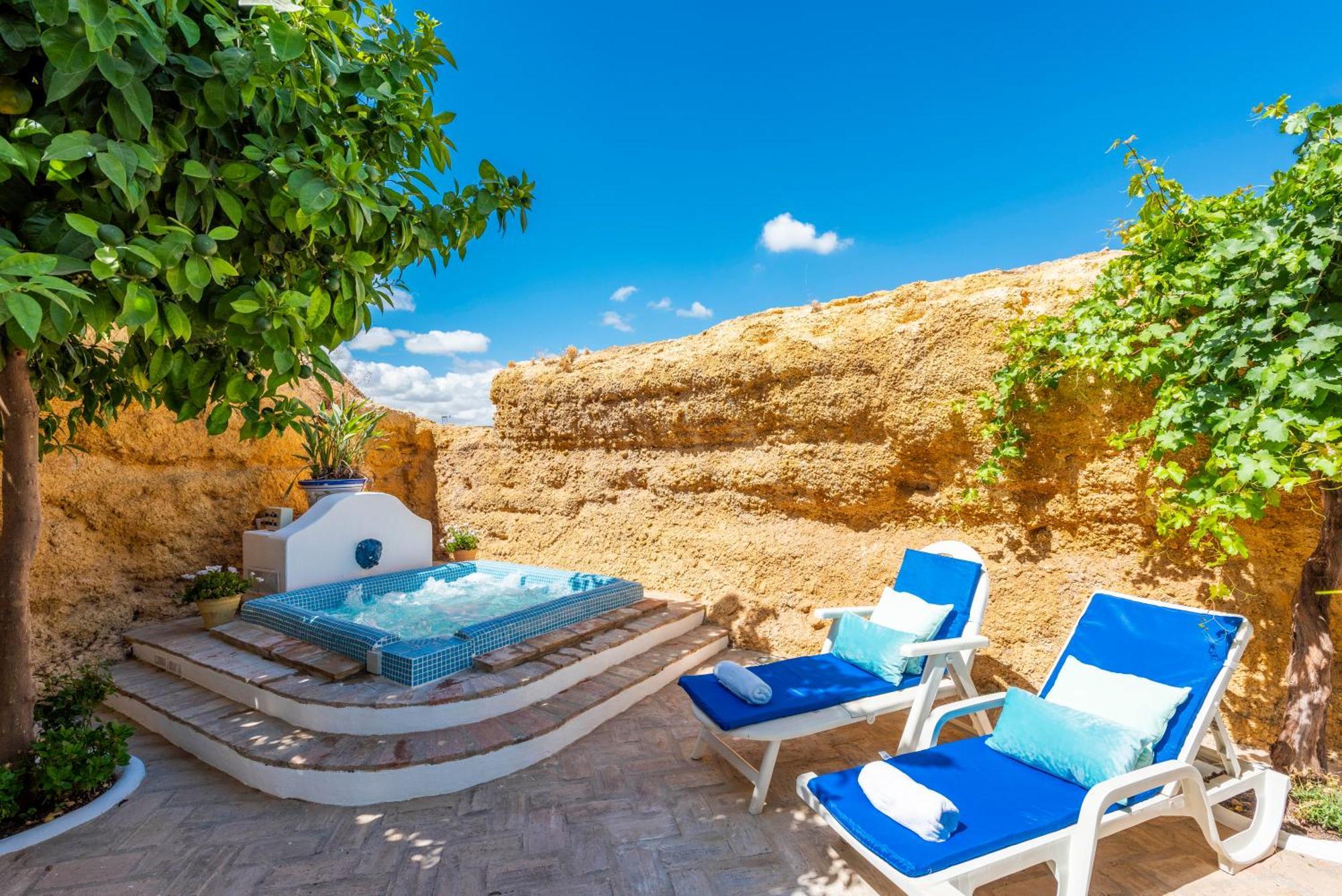 Casa Spa La Agueda Y Robledo Penaflor Ngoại thất bức ảnh
