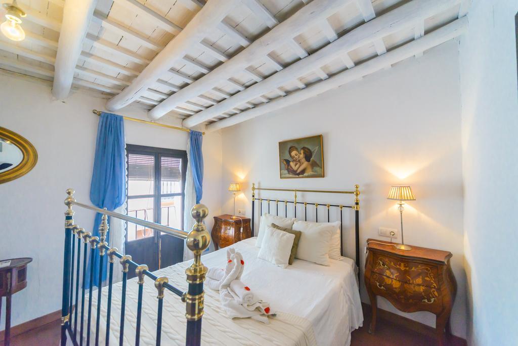 Casa Spa La Agueda Y Robledo Penaflor Ngoại thất bức ảnh