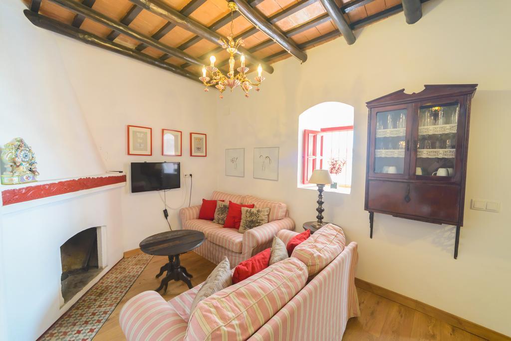 Casa Spa La Agueda Y Robledo Penaflor Ngoại thất bức ảnh